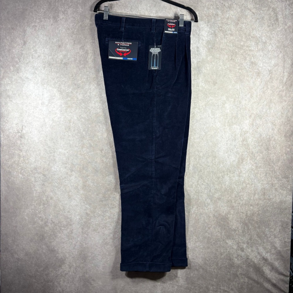 Roundtree & Yorke Pants Mens 38x30 Navy Stewart Classic Fit Pleated Corduroy NEW